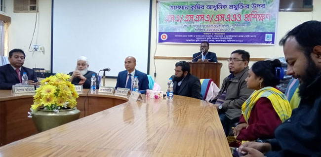 বরিশালের কৃষি গবেষণায় ভাসমান