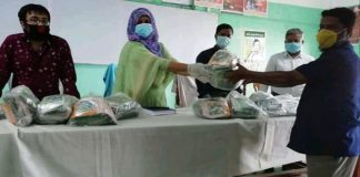 কৃষকের মাঝে নলছিটিতে সবজি