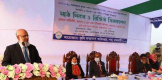 জৈব সার সব ঋতুতেই গাছের শিকড় সমানভাবে বৃদ্ধি করে জৈব সার সব ঋতুতেই গাছের
