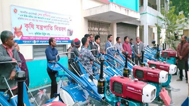 ট্রাক্টর